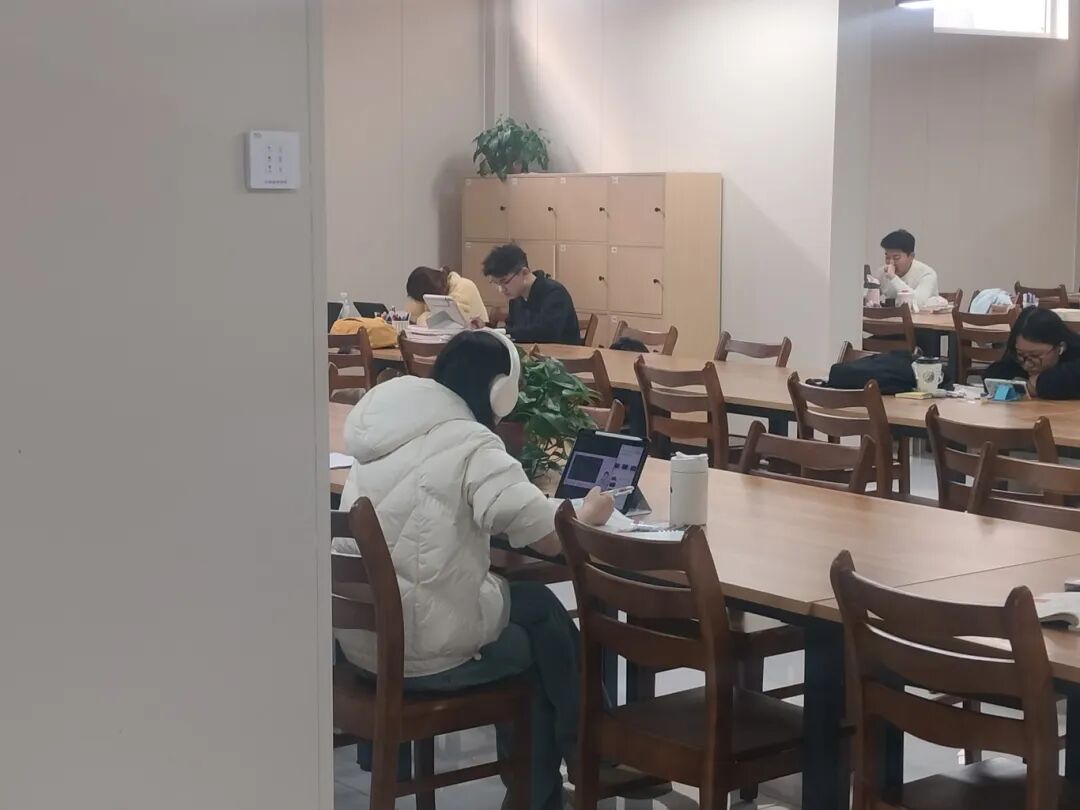 微信图片_2025-10-28_164255_412.jpg